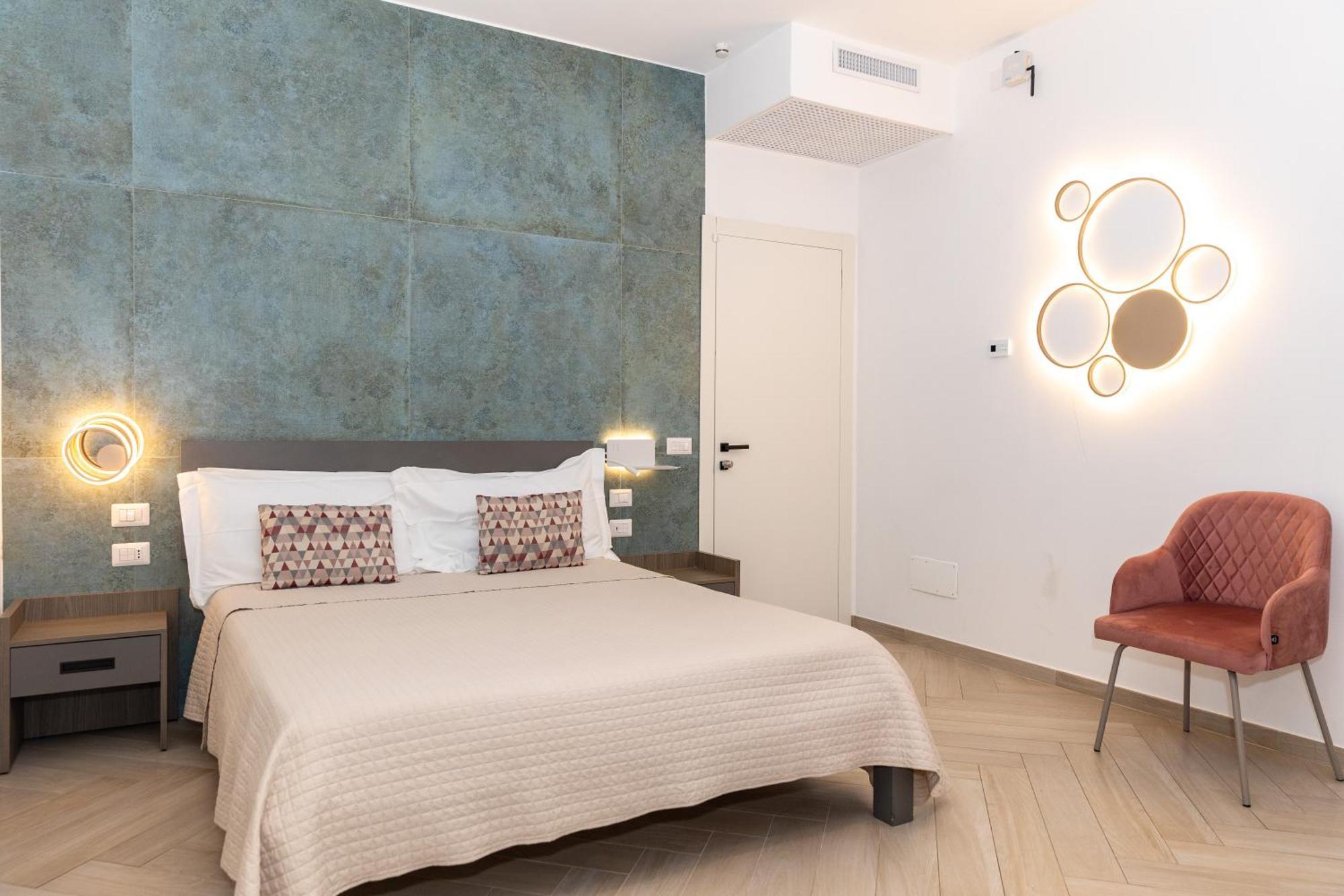 Patriziella 4 Rooms Sorrento Bagian luar foto